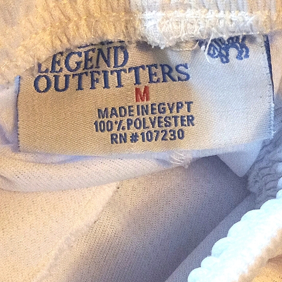 LAST CHANCE SALE ONLY $8 Boys Med White Legend Outfitfitter  Basketball Shorts - Picture 2 of 5